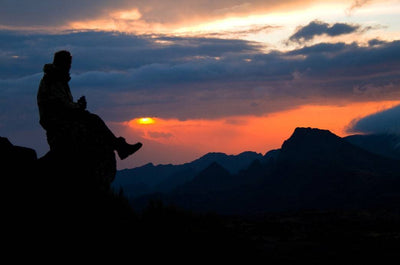 Join us on our walk through some of the greatest treks on Earth. Stig Nygaard