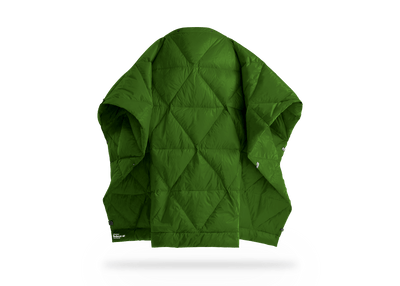 Kammok Trail Quilt Bobcat 45°F in poncho mode.